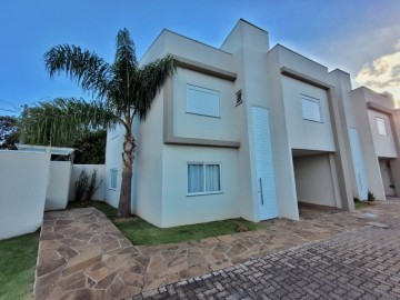 Casa em condomínio fechado