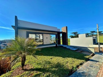 Casa no loteamento Dona Olga