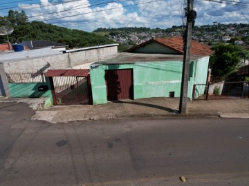 CASA NO BAIRRO SÃO JOSÉ